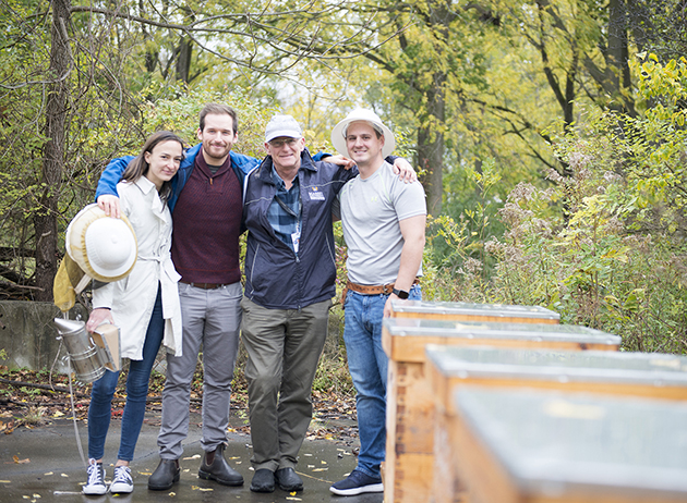 Honey bee research group